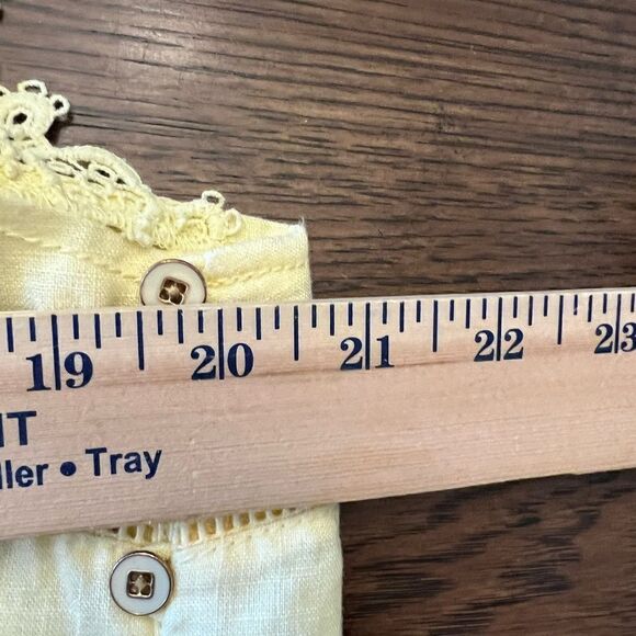 Women’s Juicy Couture Boho yellow lace and button tank top. Size XL - Picture 11 of 11